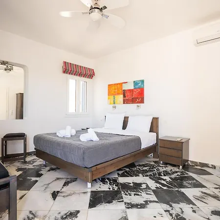 Anna's Place Irakleia (Naxos)