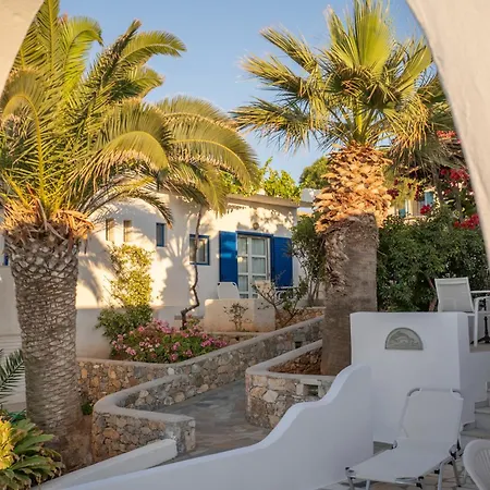 Anna's Place Hotel *