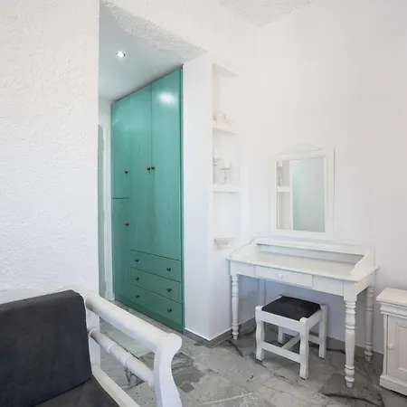 Anna's Place Irakleia (Naxos)