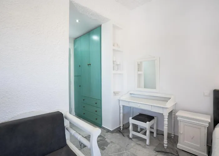 Anna's Place Irakleia (Naxos)